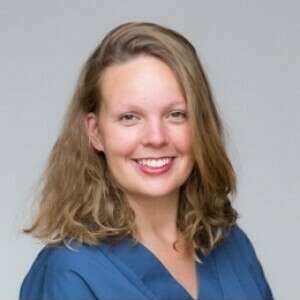 Dr Elise Auber
